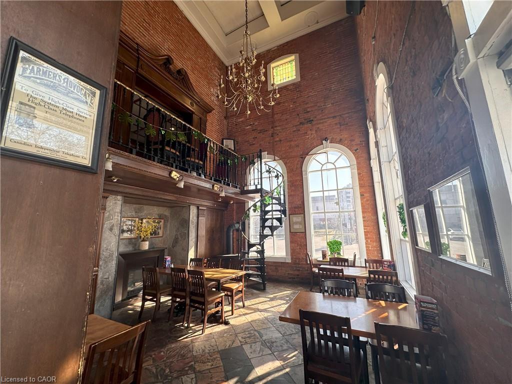 25 Jones Street, Hamilton, ON