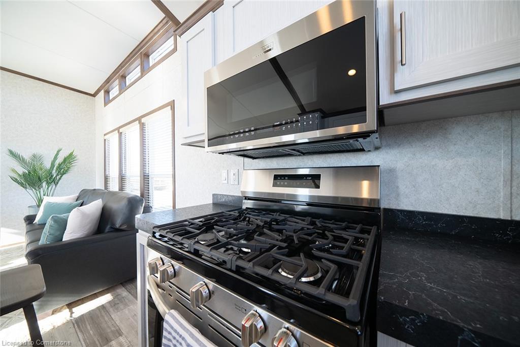 20-92 Clubhouse Road, Turkey Point, ON