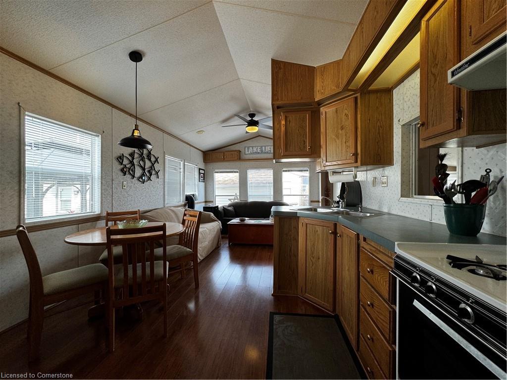 80-92 Clubhouse Road, Turkey Point, ON