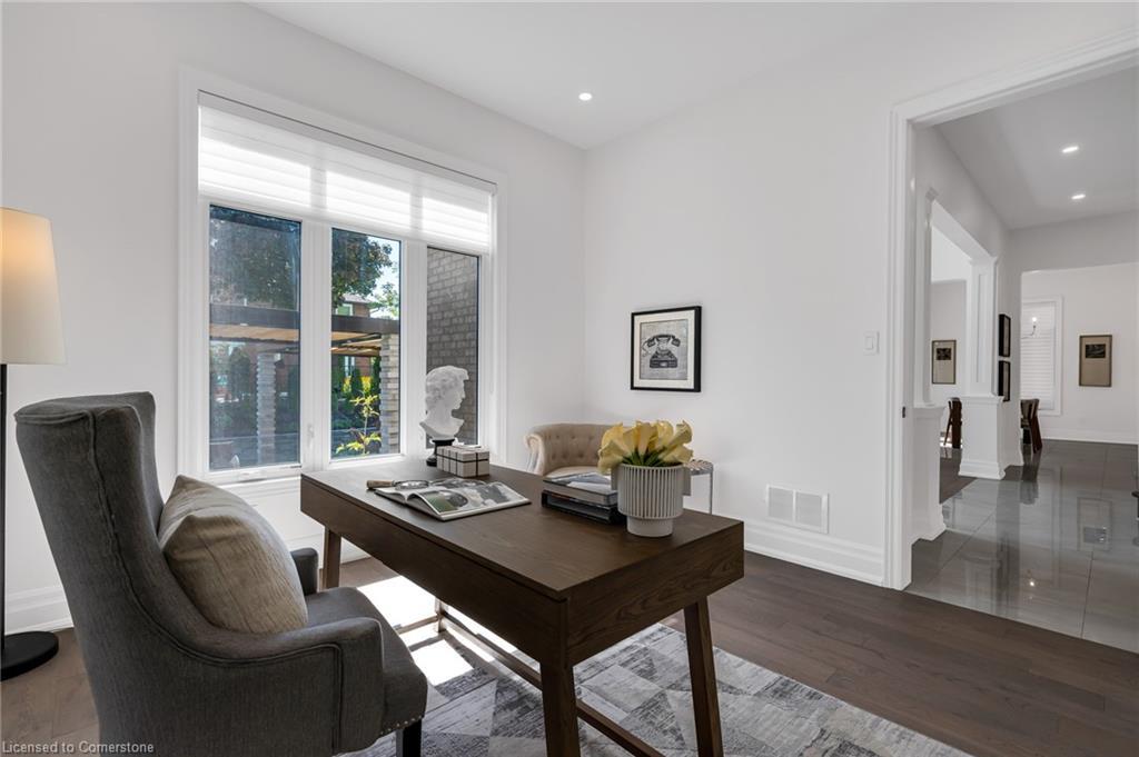 18 Legacy Lane, Hamilton, ON - Indoor