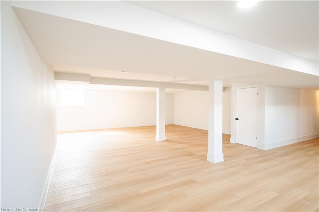 19 Oakley Drive, Niagara-On-The-Lake, ON - Indoor Photo Showing Other Room