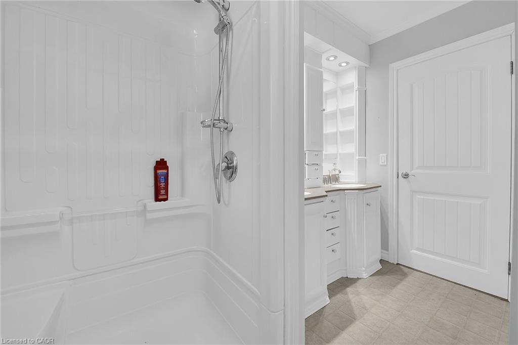 46 Oriole Crescent, Grimsby, ON - Indoor