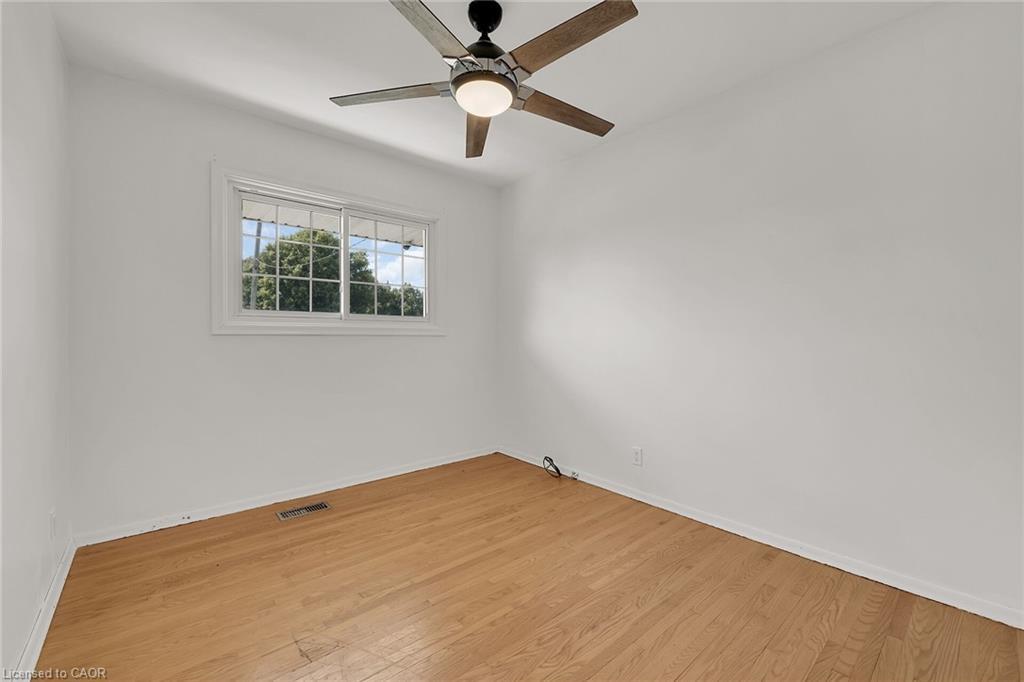 46 Oriole Crescent, Grimsby, ON - Indoor Photo Showing Other Room