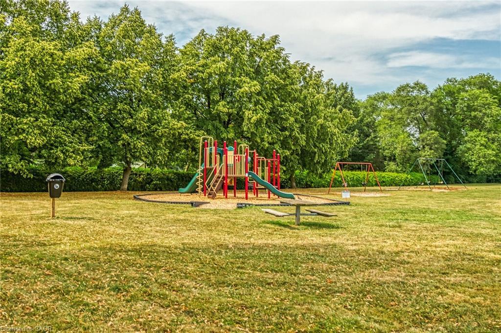 46 Oriole Crescent, Grimsby, ON - Outdoor