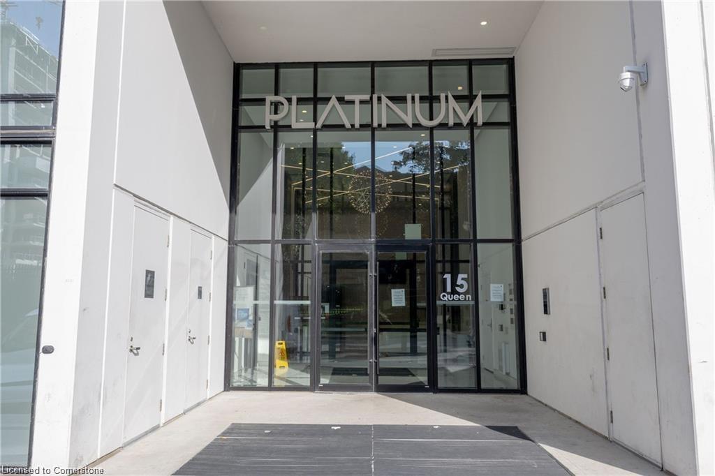 2304-15 Queen Street S, Hamilton, ON - Indoor Photo Showing Other Room