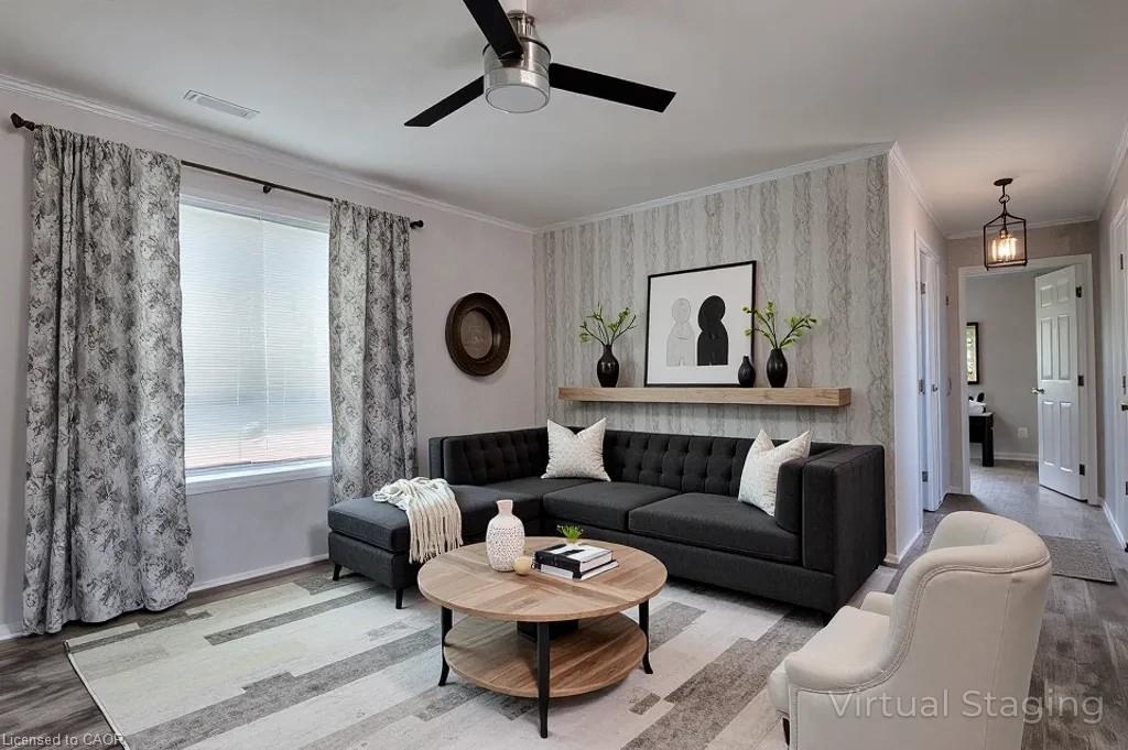 77 Park Lane, Flamborough, ON - Indoor Photo Showing Living Room
