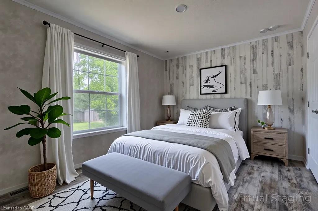 77 Park Lane, Flamborough, ON - Indoor Photo Showing Bedroom