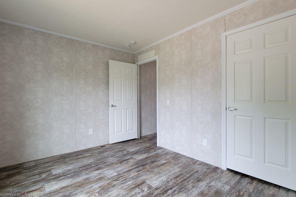 77 Park Lane, Flamborough, ON - Indoor Photo Showing Other Room