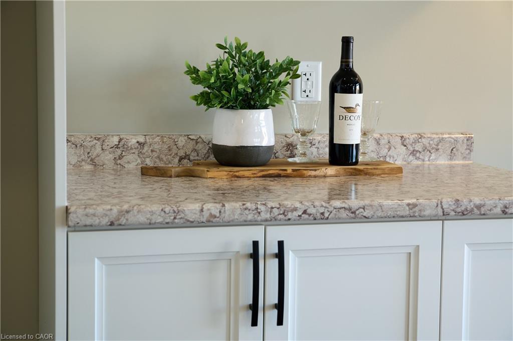 364 Chokecherry Crescent, Waterloo, ON - Indoor