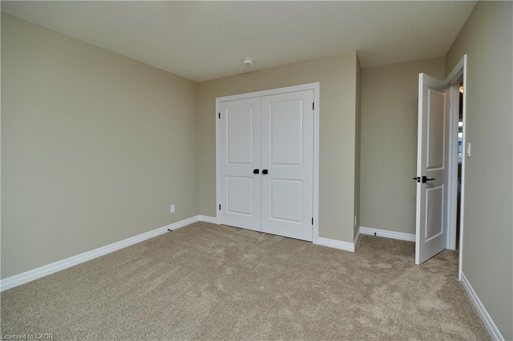 364 Chokecherry Crescent, Waterloo, ON - Indoor Photo Showing Other Room