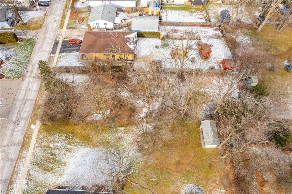 205 Leamon Street, Waterford, ON