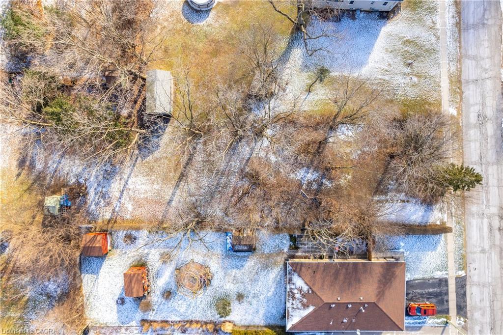 205 Leamon Street, Waterford, ON