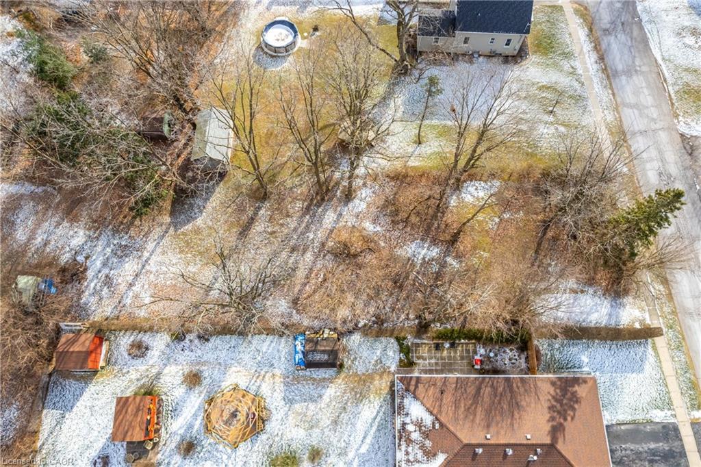 205 Leamon Street, Waterford, ON