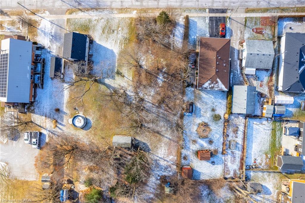 205 Leamon Street, Waterford, ON