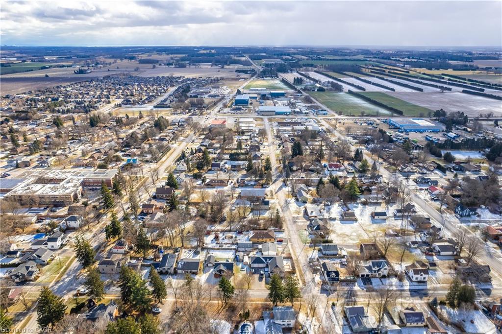 205 Leamon Street, Waterford, ON