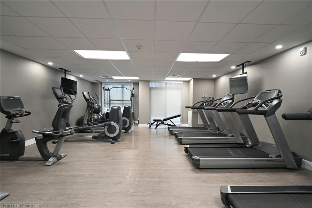 329-125 Shoreview Place, Stoney Creek, ON - Indoor Photo Showing Gym Room