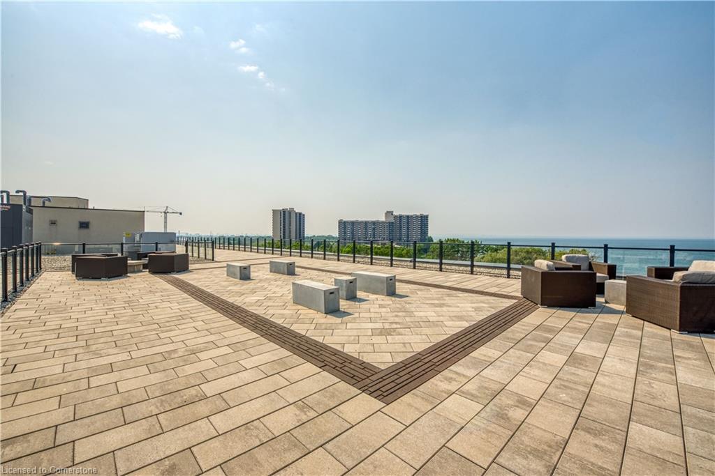 329-125 Shoreview Place, Stoney Creek, ON - Outdoor With Body Of Water