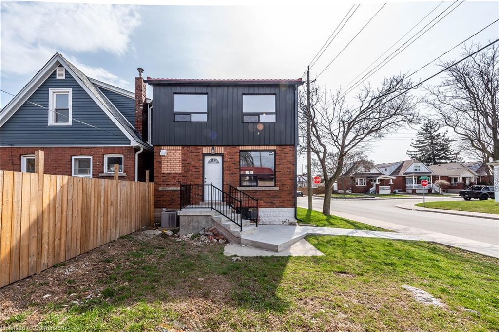 49 Cameron Avenue N, Hamilton, ON - Outdoor