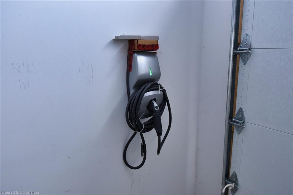 21-40 Heath Street, Brantford, ON -