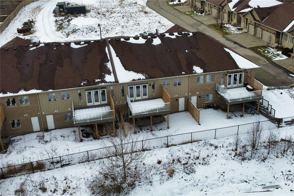 21-40 Heath Street, Brantford, ON - Outdoor