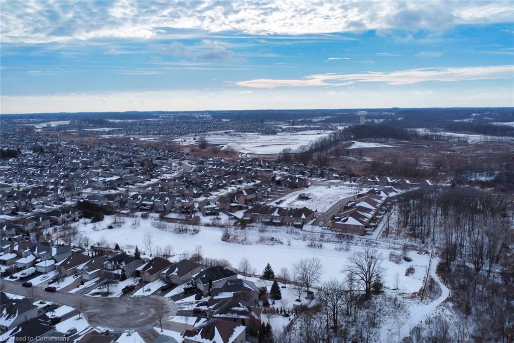21-40 Heath Street, Brantford, ON - Outdoor With View