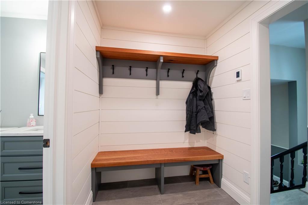 145175 Potters Road, Tillsonburg, ON - Indoor