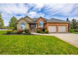 44 Forest Wood Drive Port Dover, ON N0A 1N3