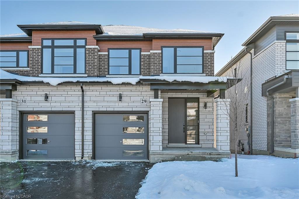 29 Kingfisher Drive, Hamilton, ON - Outdoor With Facade