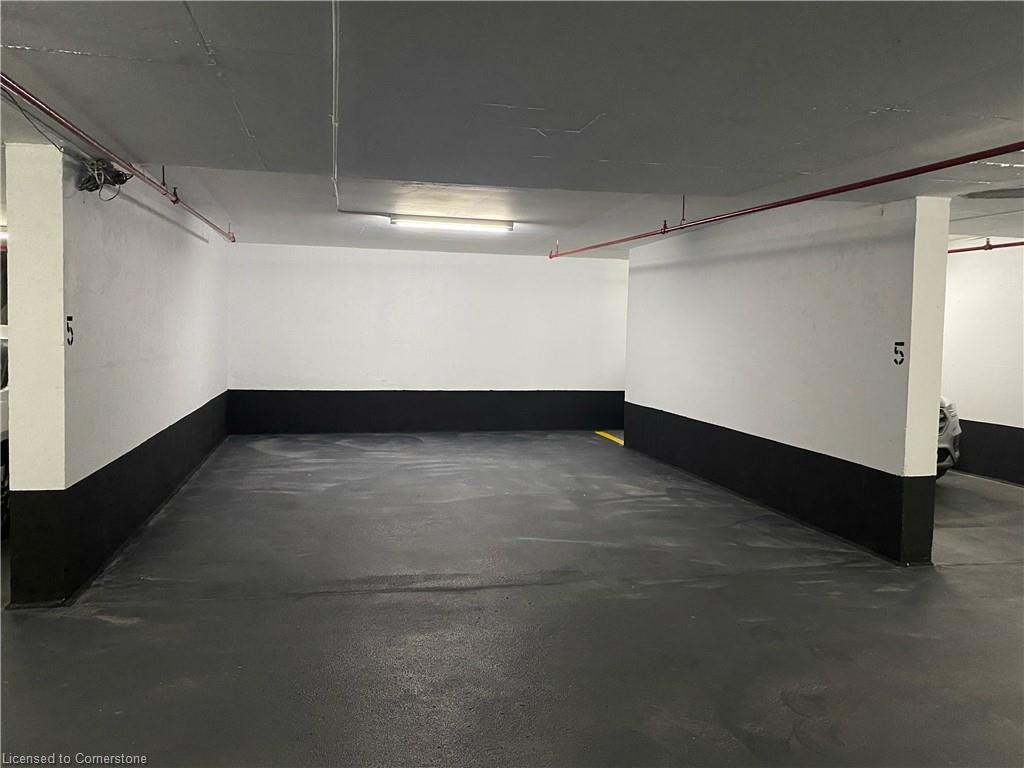 20B-67 Caroline Street S, Hamilton, ON - Indoor Photo Showing Garage
