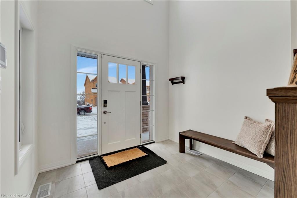 49 Willson Drive, Thorold, ON - Indoor Photo Showing Other Room