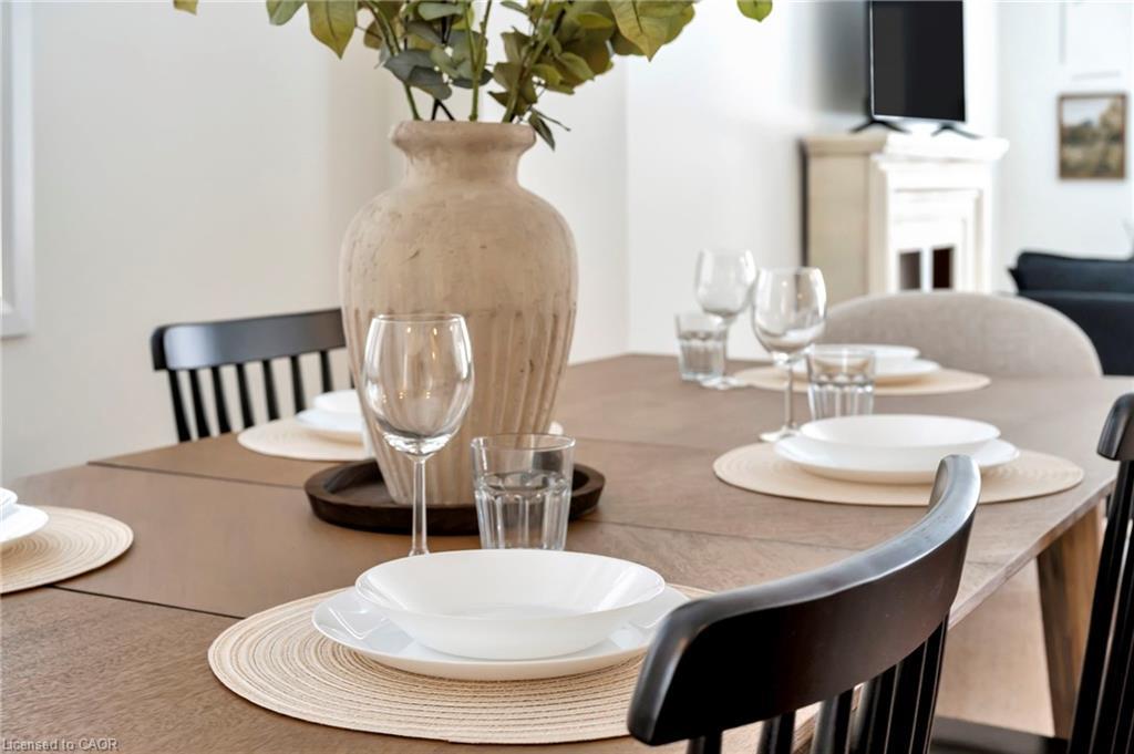 49 Willson Drive, Thorold, ON - Indoor Photo Showing Dining Room