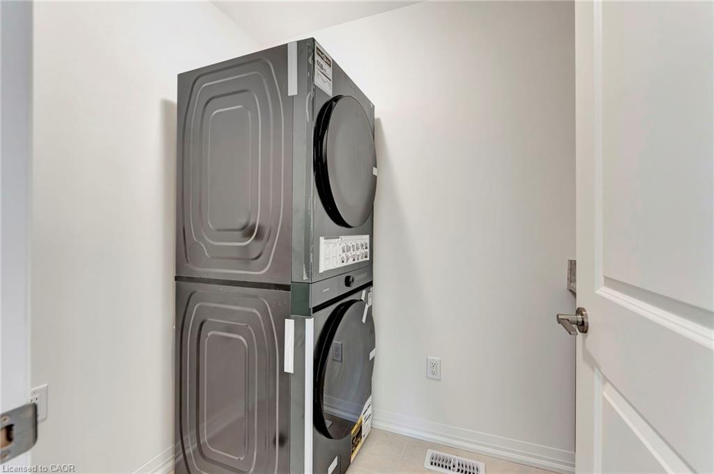 49 Willson Drive, Thorold, ON - Indoor Photo Showing Laundry Room