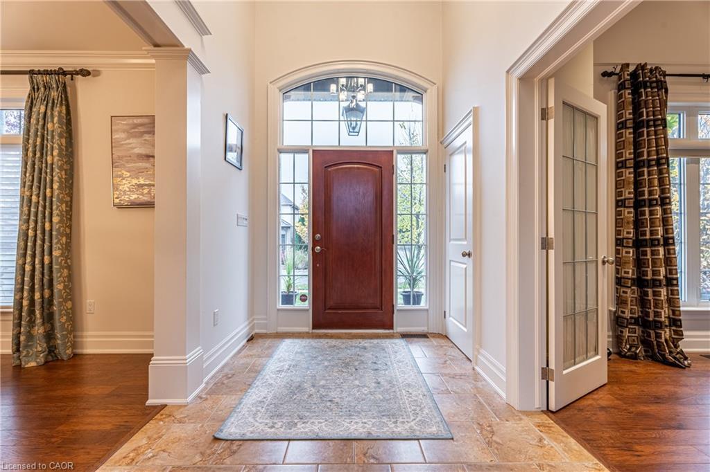 2 Bunny Glen Drive, Niagara-On-The-Lake, ON - Indoor Photo Showing Other Room