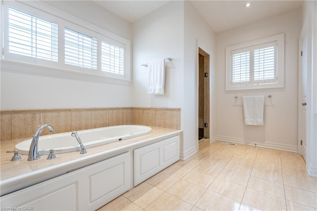 2 Bunny Glen Drive, Niagara-On-The-Lake, ON - Indoor Photo Showing Bathroom