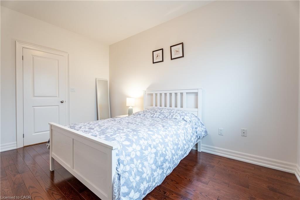 2 Bunny Glen Drive, Niagara-On-The-Lake, ON - Indoor Photo Showing Bedroom