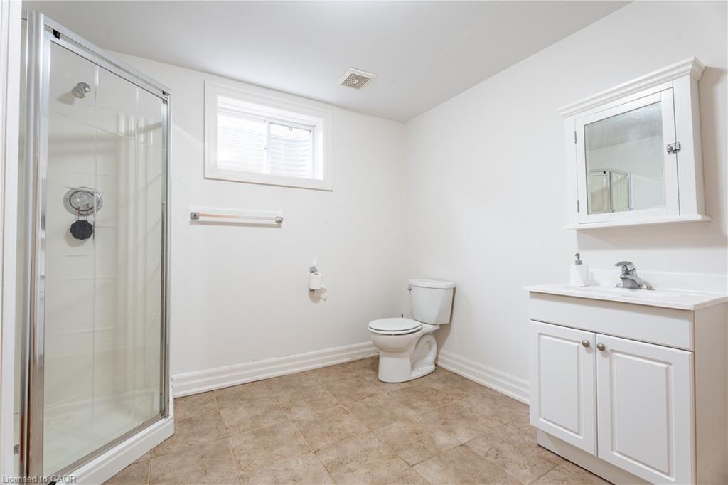 2 Bunny Glen Drive, Niagara-On-The-Lake, ON - Indoor Photo Showing Bathroom