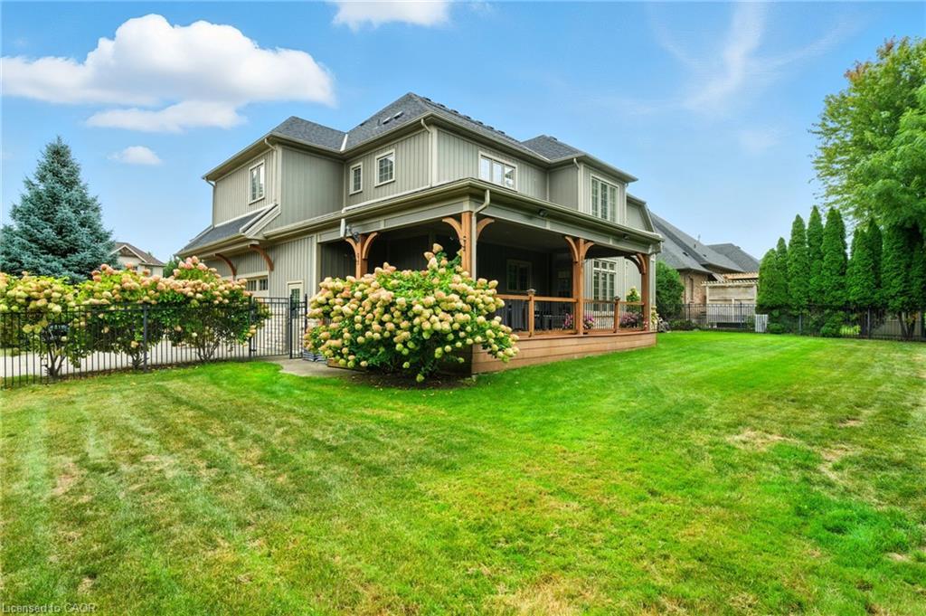 2 Bunny Glen Drive, Niagara-On-The-Lake, ON - Outdoor With Deck Patio Veranda