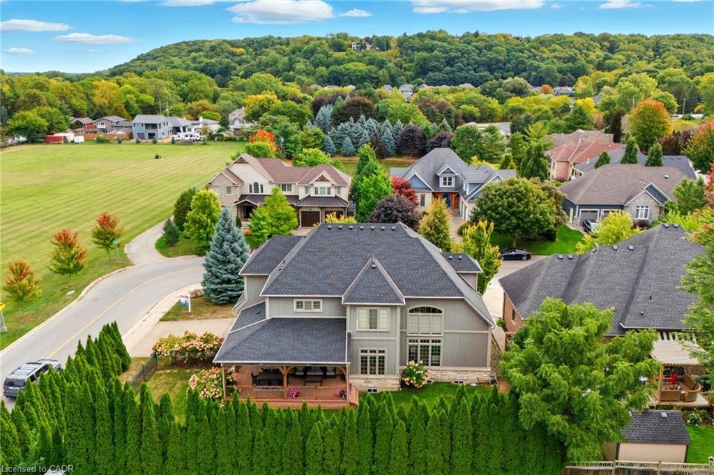 2 Bunny Glen Drive, Niagara-On-The-Lake, ON - Outdoor With View