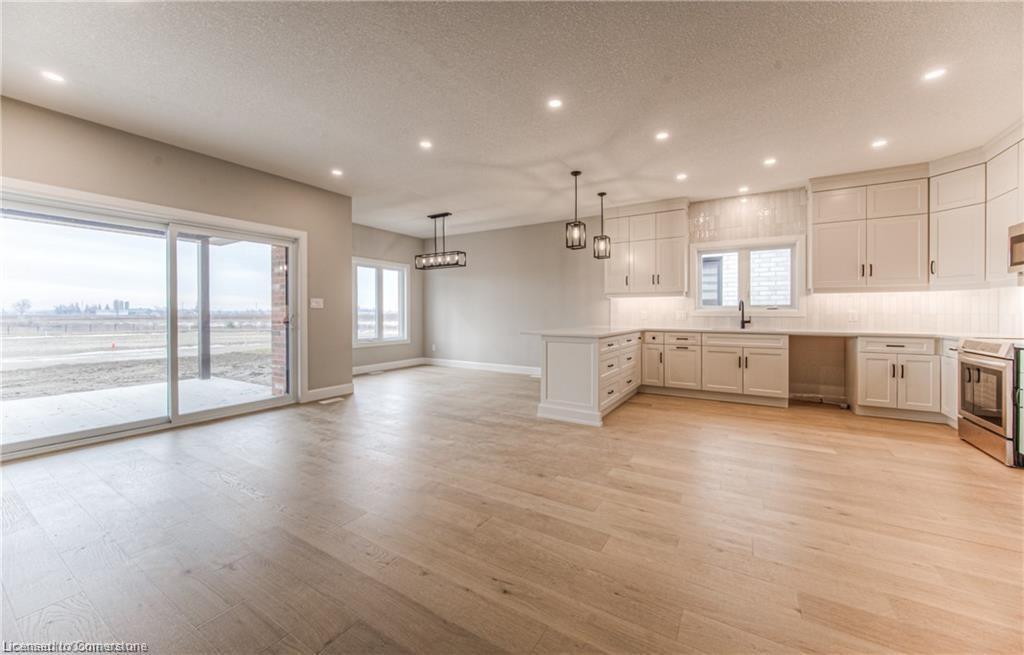 59 Weymouth Street, Elmira, ON - Indoor Photo Showing Kitchen With Upgraded Kitchen