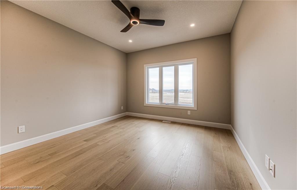 59 Weymouth Street, Elmira, ON - Indoor Photo Showing Other Room