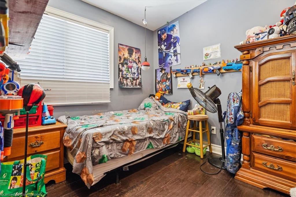 341 George Street S, Peterborough, ON - Indoor Photo Showing Bedroom