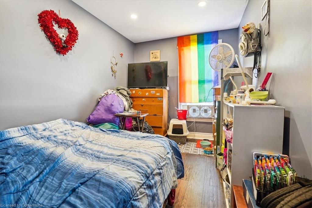 341 George Street S, Peterborough, ON - Indoor Photo Showing Bedroom