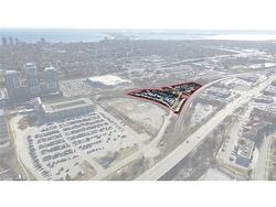 2070, 2078 Queensway Drive Burlington, ON L7R 3T1