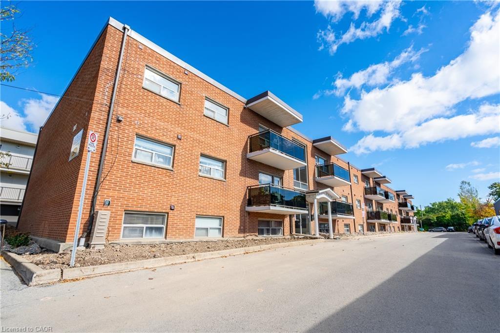 102-264 Oakdale Avenue, St. Catharines, ON - Outdoor
