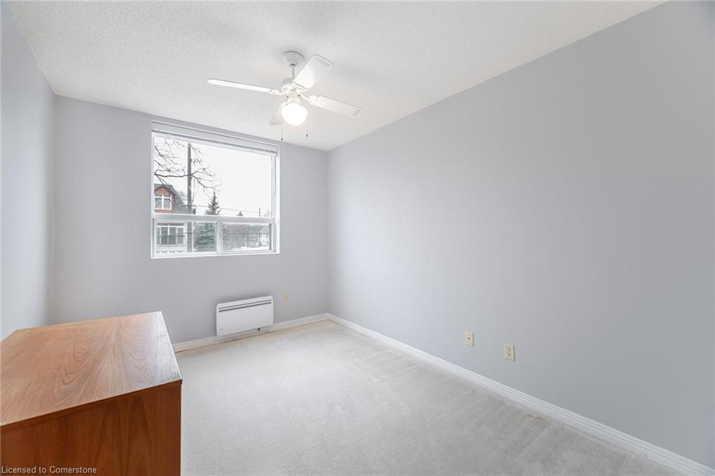 201-166 Mountain Park Avenue, Hamilton, ON - Indoor Photo Showing Other Room
