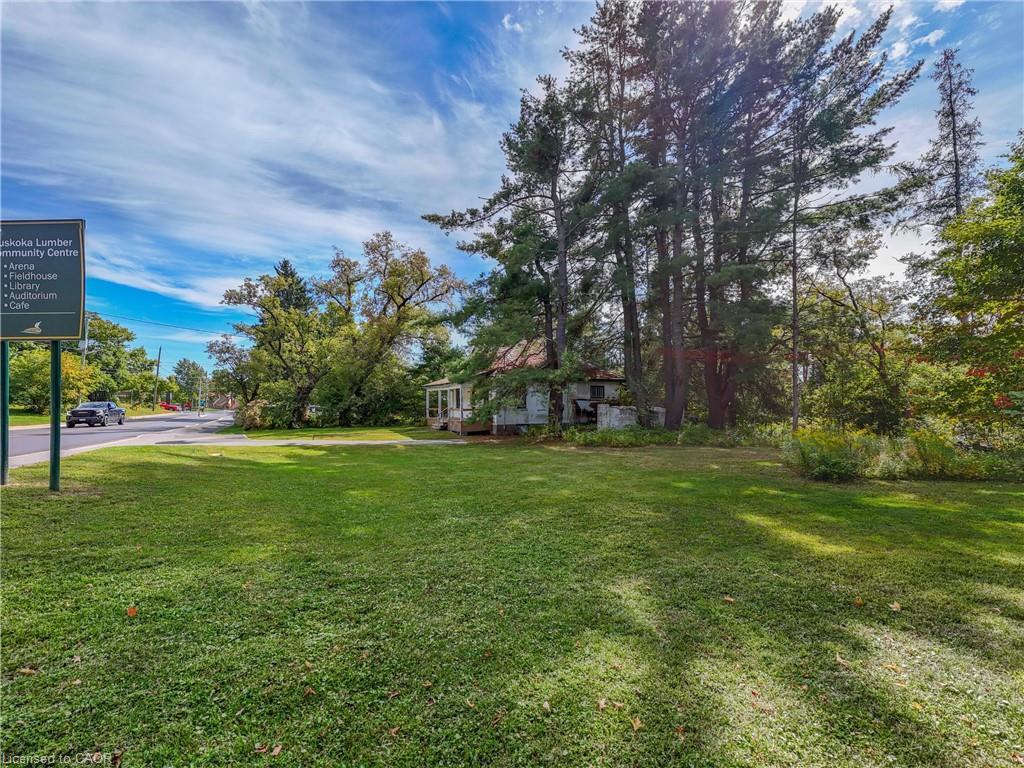 300 Manitoba Street, Bracebridge, ON - Outdoor With View