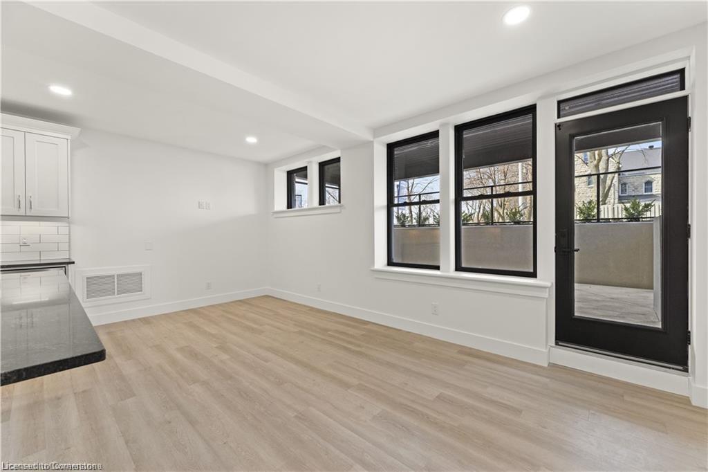 104-247 Brock Street, Amherstburg, ON - Indoor Photo Showing Other Room