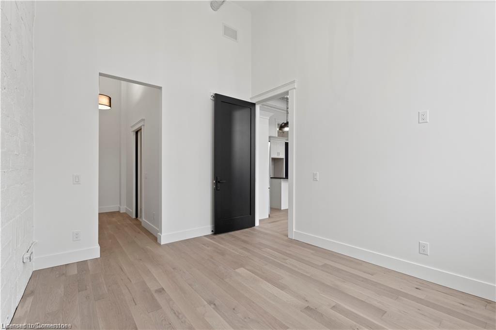 204-247 Brock Street, Amherstburg, ON - Indoor Photo Showing Other Room