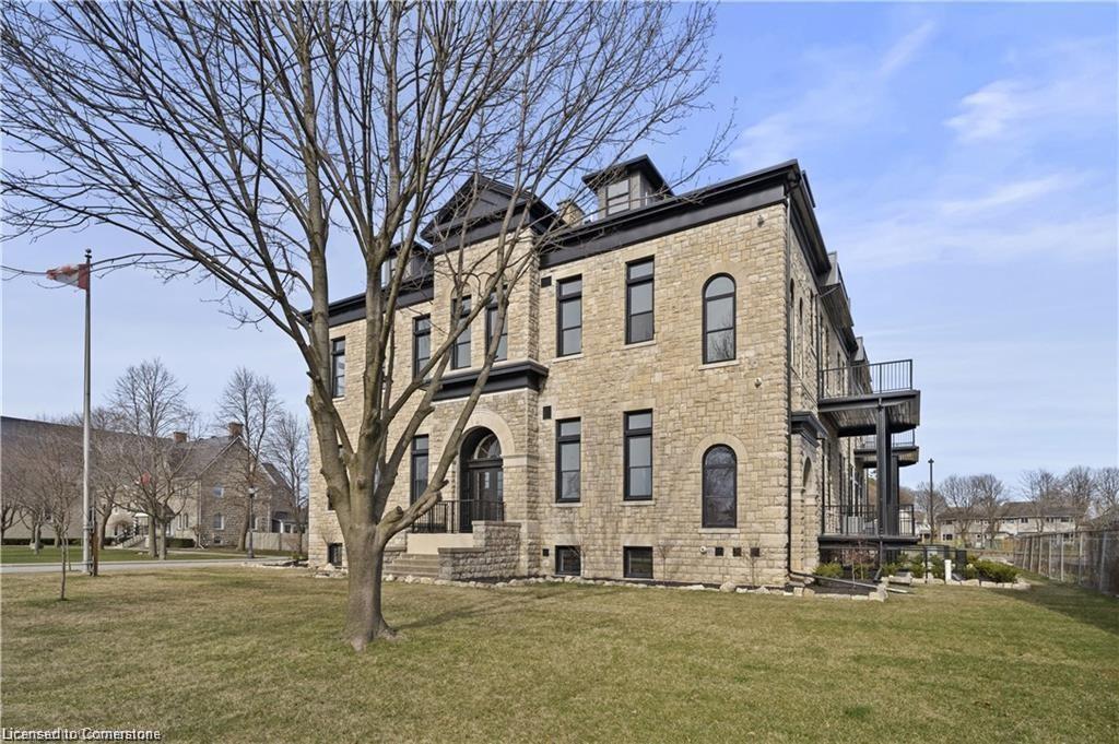 204-247 Brock Street, Amherstburg, ON - Outdoor