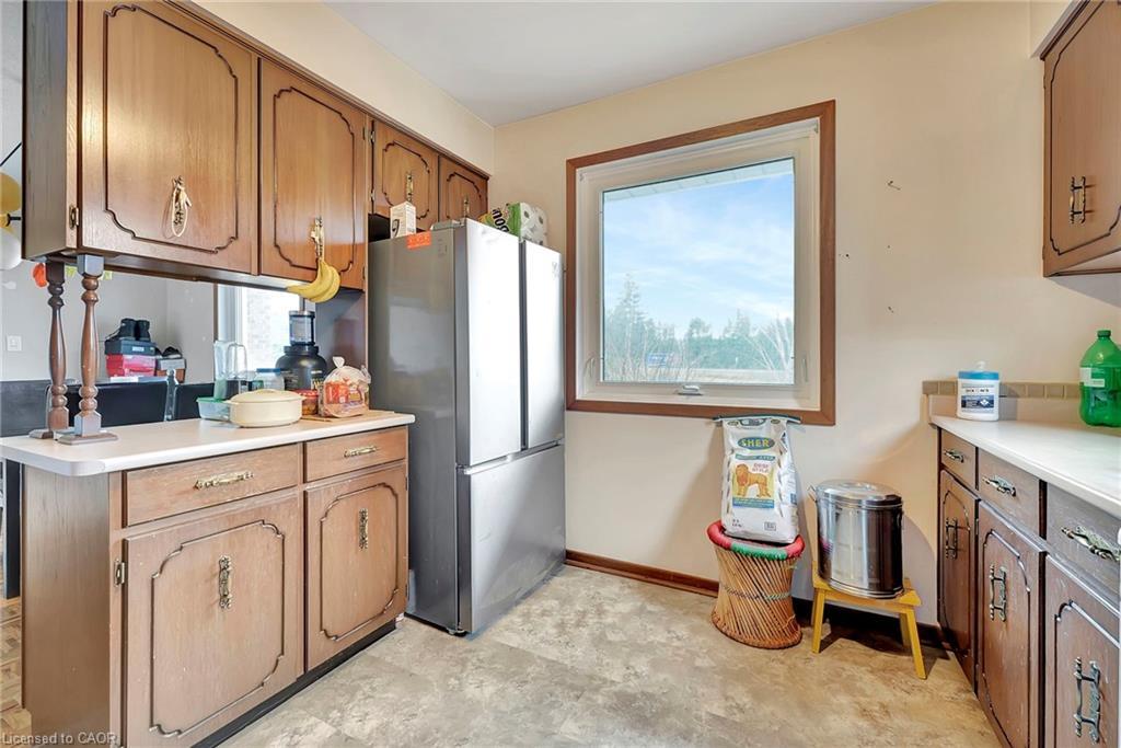2280 Highway 6, Flamborough, ON - Indoor Photo Showing Kitchen